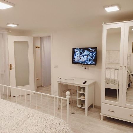 Ferienwohnung Interno25 Taranto Exterior foto